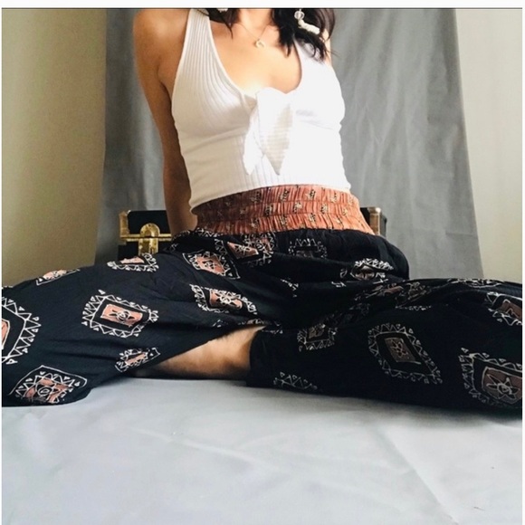 VINTAGE SZ 6 BOHEMIAN PANTS - Picture 4 of 5